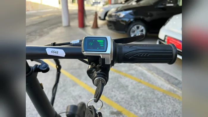 Display LCD e punho esquerdo do guidão da bicicleta elétrica Shineray