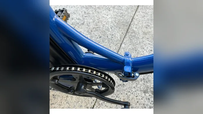Pedal, corrente e articulação do quadro da bicicleta elétrica Shineray
