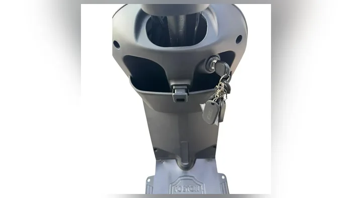Foston X13 EX 1.000 W — foto 6 de 6